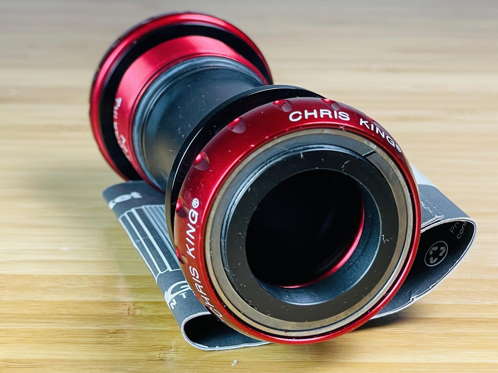 NOS Chris King MTN BSA 24mm Threadfit Bottom Bracket A-Type 68-73mm - Red