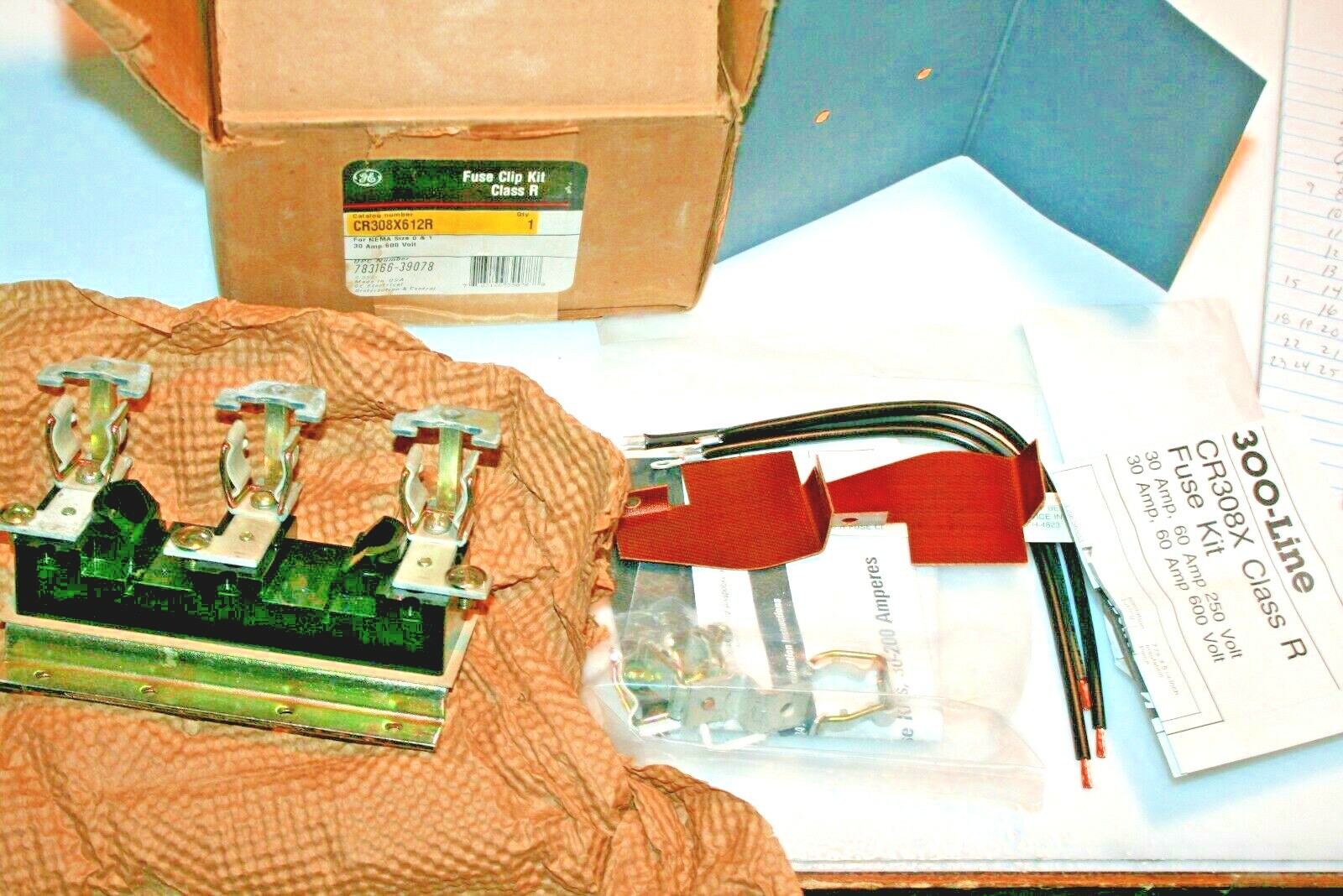 GE CR308X612R General Electric FUSE CLIP KIT 30-200A 600V ~ NIB