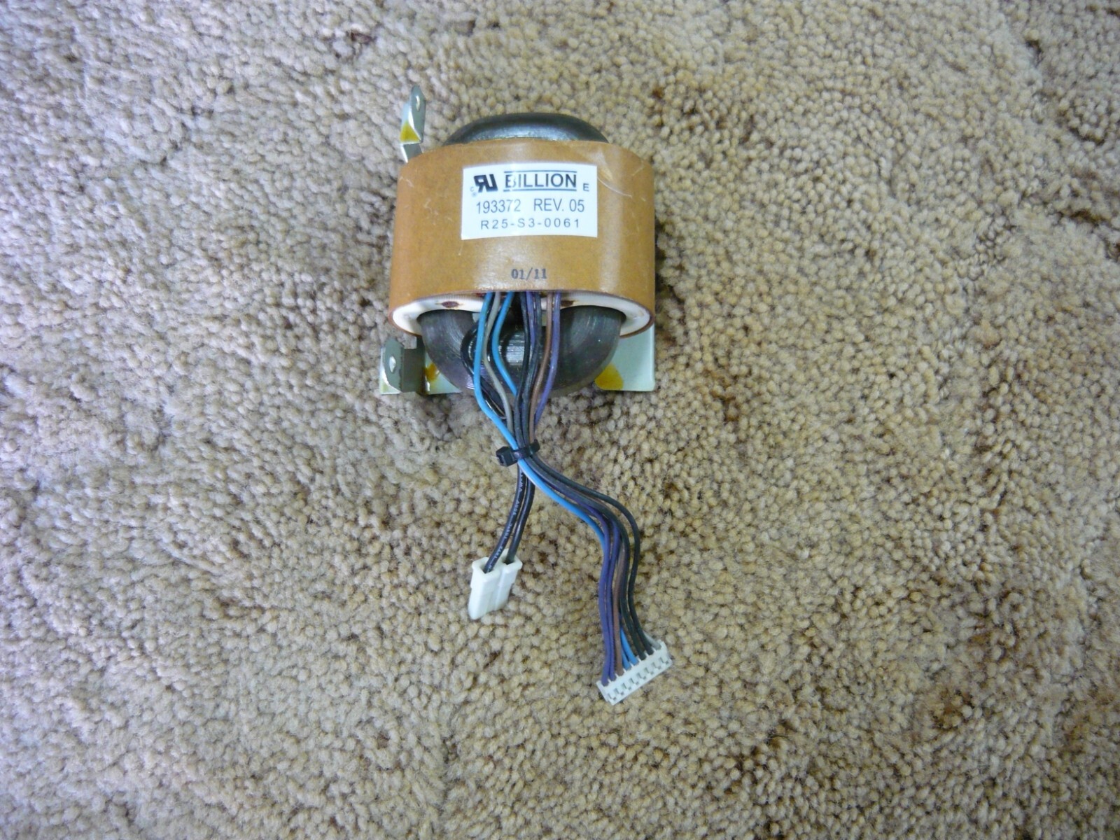 BOSE MULTIVOLTAGE POWER TRANSFORMER
