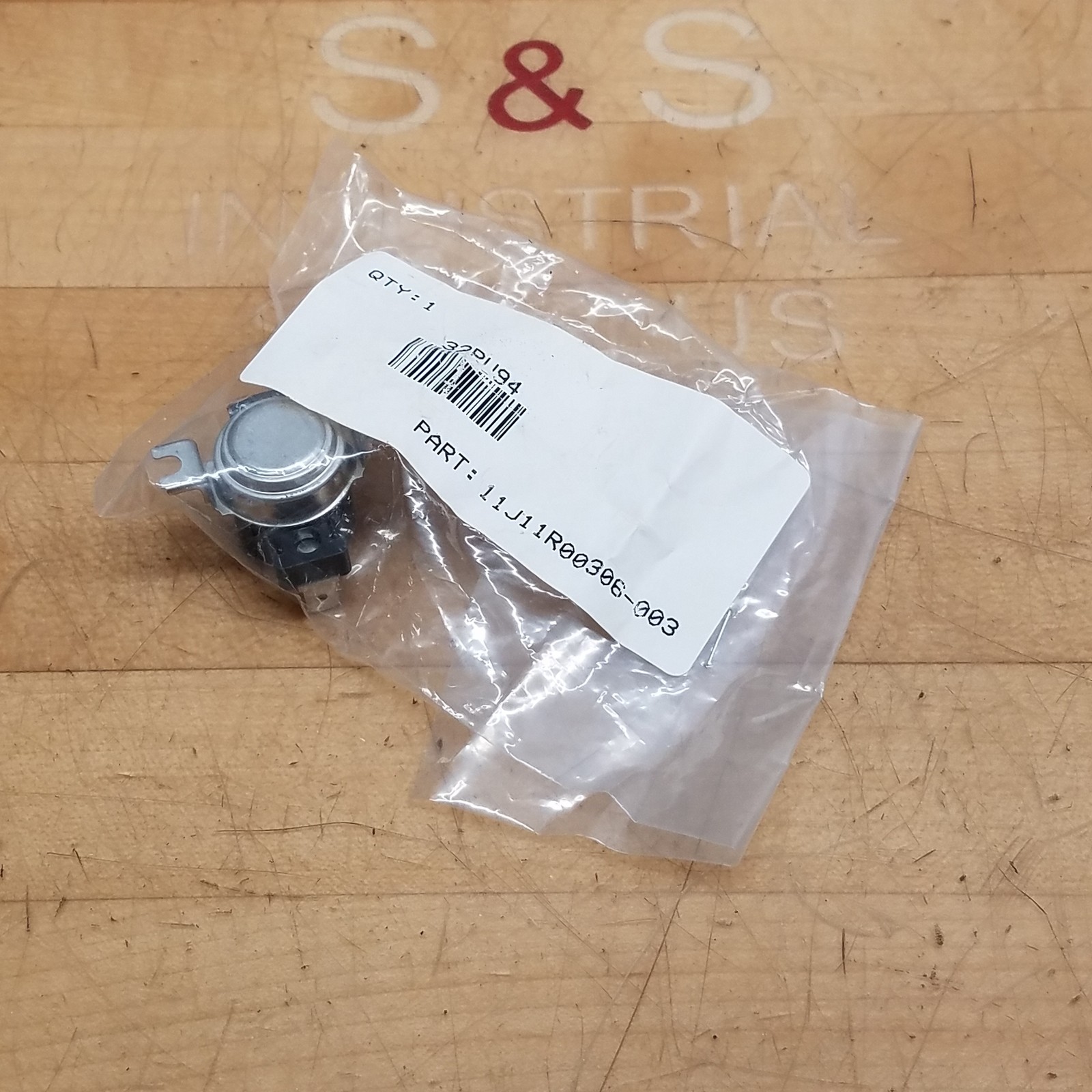 Dayton 11J11R00306-003 High Limit Switch, F220-40F - NEW