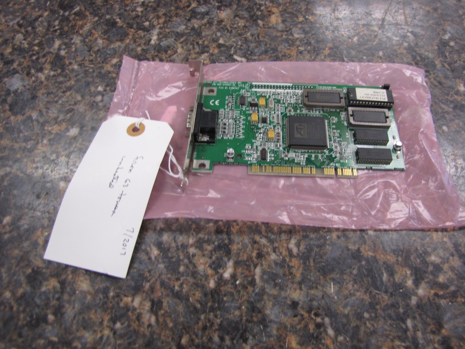 Vintage ATI P/n 109-3400-10 VGA Video Card From Apple G3 Tower - IJ25