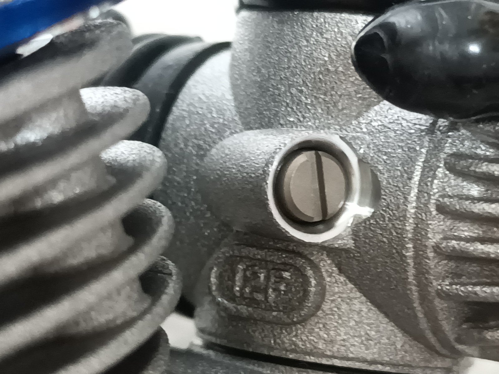 O.S.MAX 12XZ Compe-Special Nitro Engine #11676