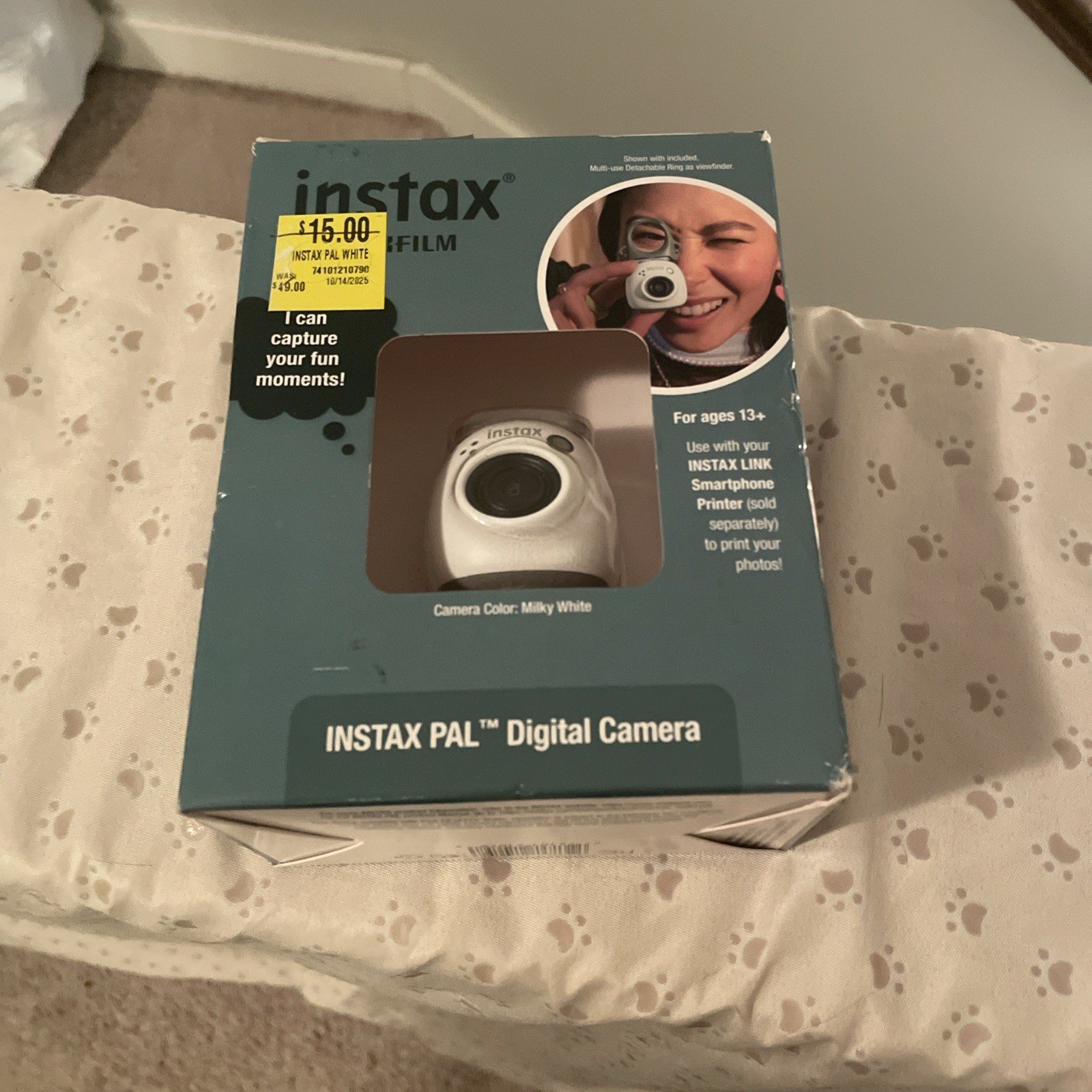 Fujifilm Instax Pal Digital Camera Milky White 0798 Bluetooth Transfer NEW
