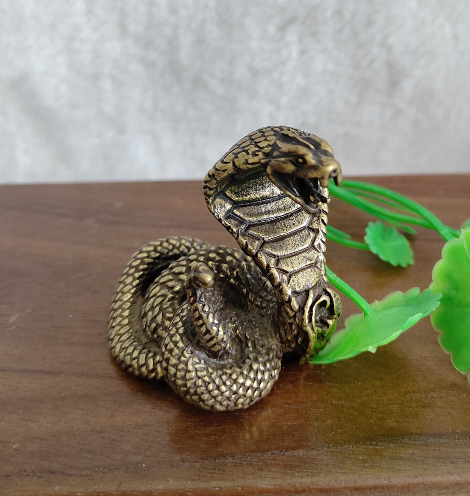 Brass Carved Snake Tea Pet Statue, home decoration, Aromatherapy ornament
