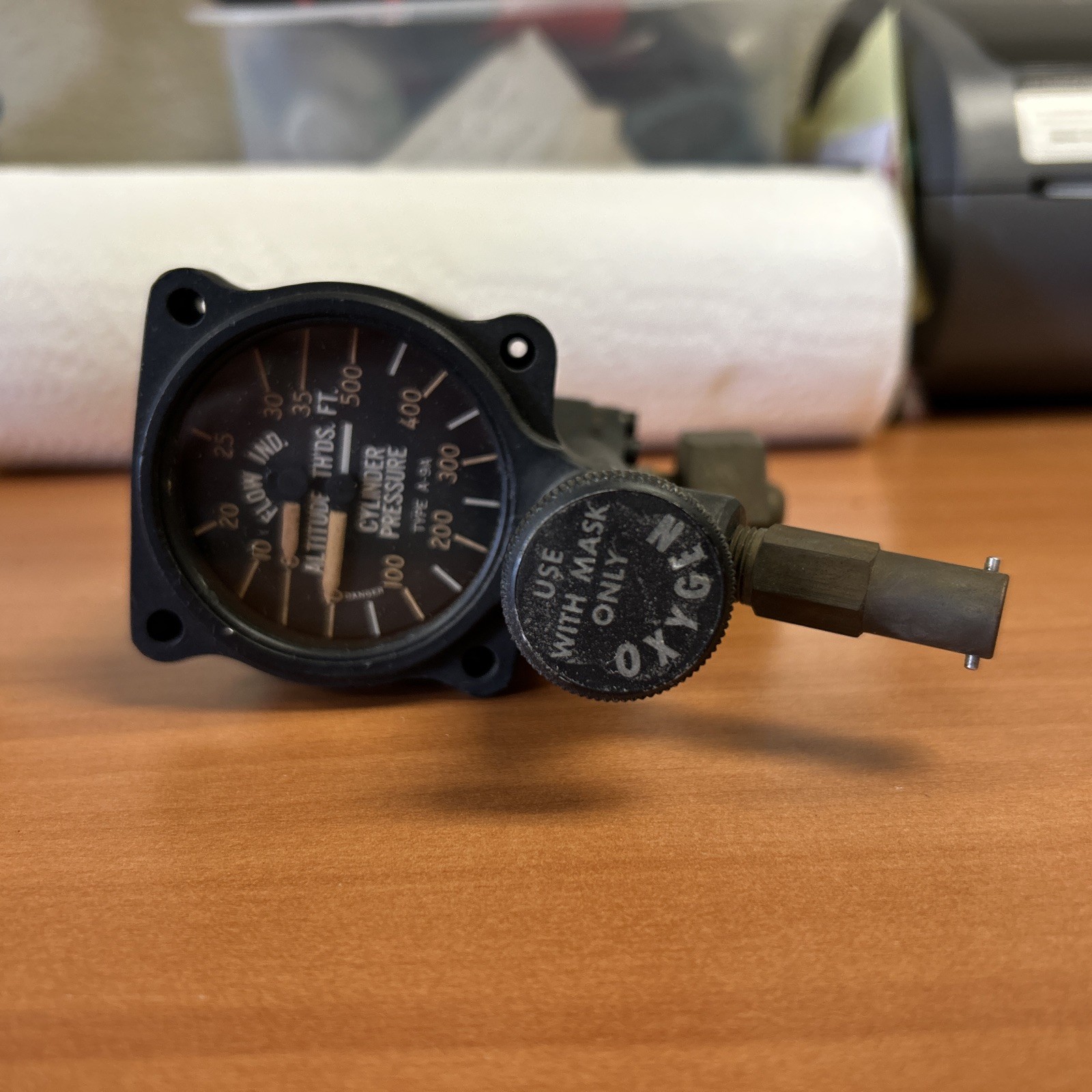 Bendix Oxygen Flow Regulator Type A-9A
