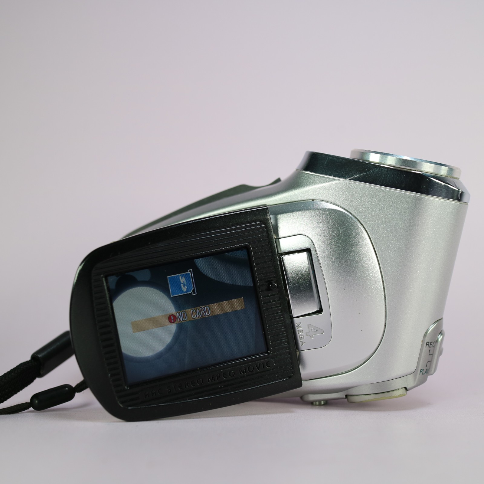 Sanyo Xacti VPC-C40 4.0MP Digital Camcorder Silver Tested Full Working Set