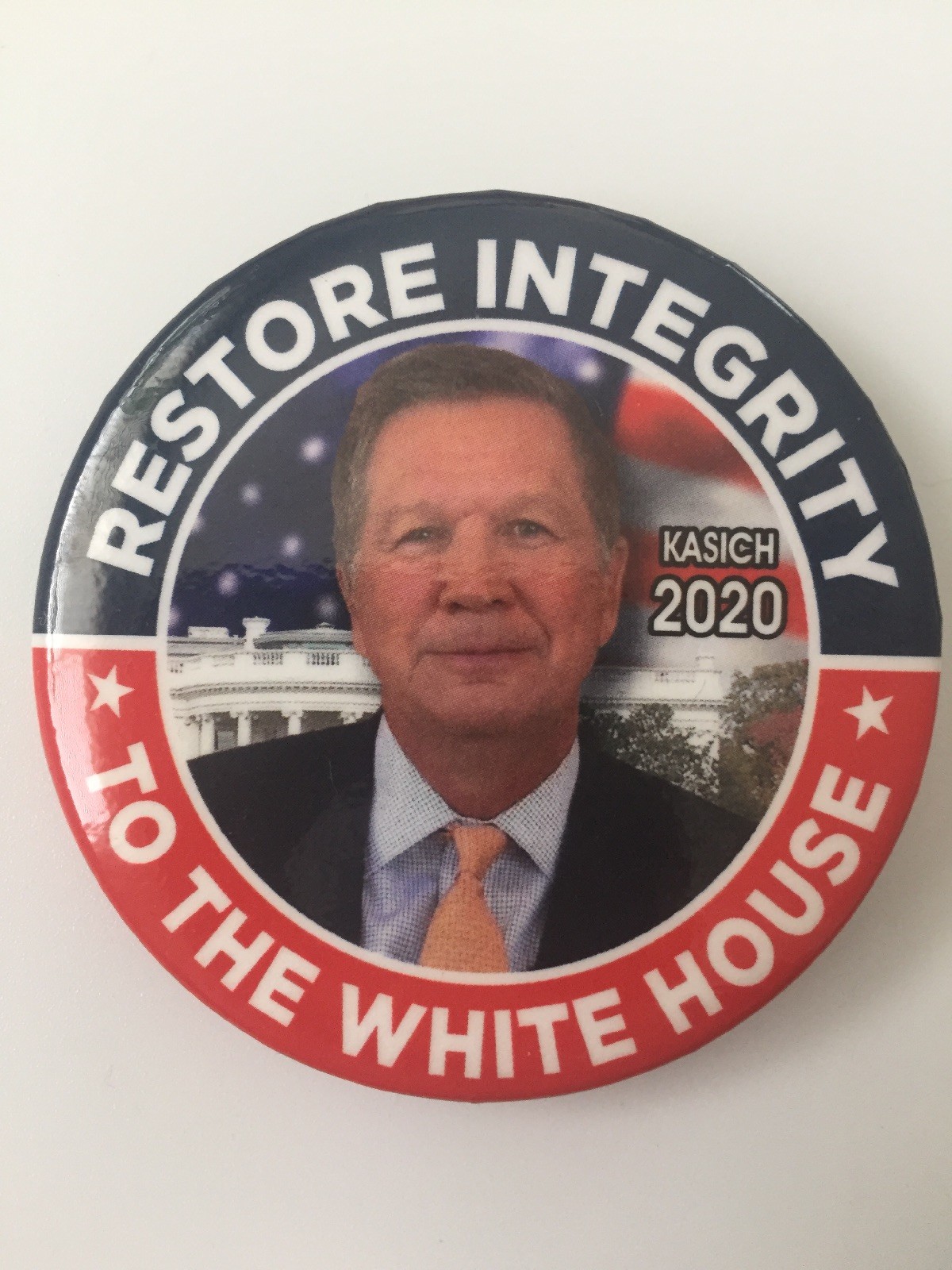 2020 John Kasich for President Button "Restore Integrity to the White House" Pin