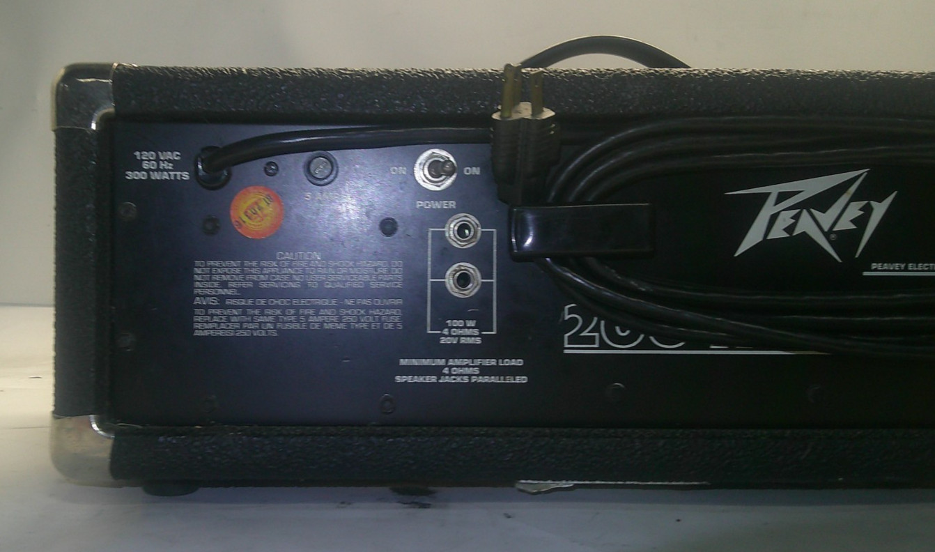 Peavey XR400 Powered Mixer Amp