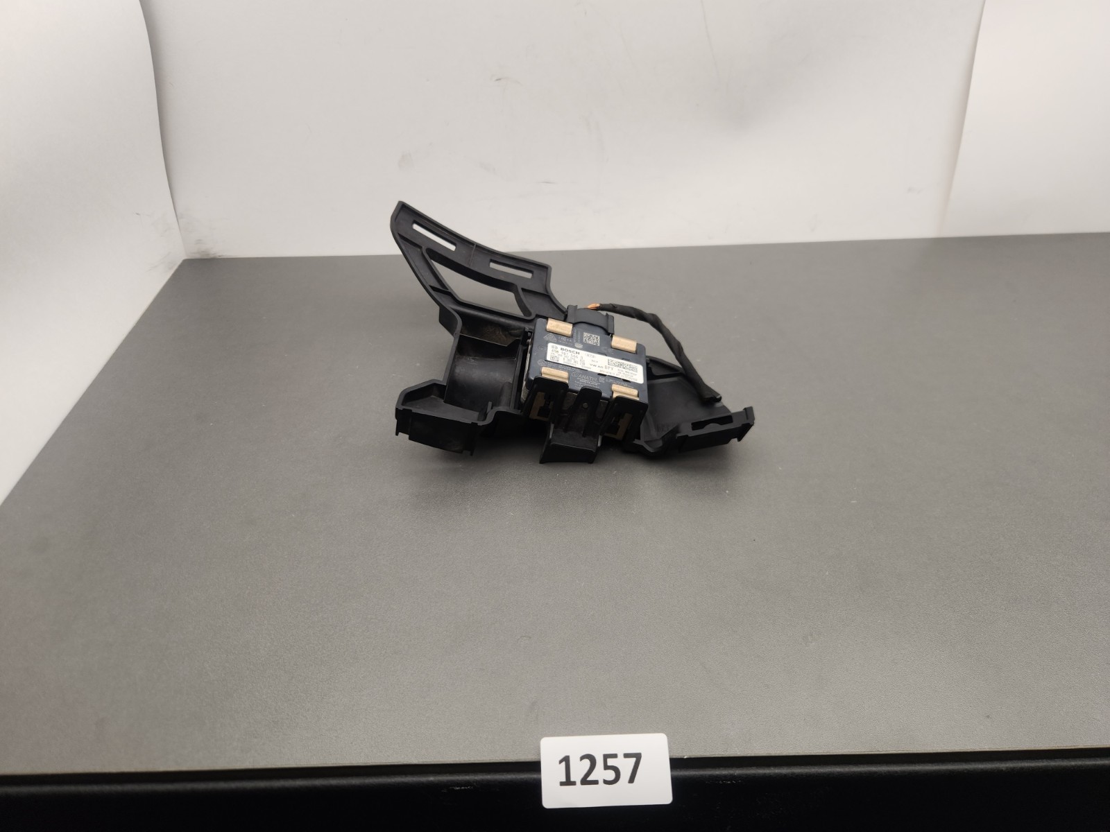 2017 - 2024 AUDI PORSCHE - REAR RIGHT SIDE BLIND SPOT SENSOR CONTROL MODULE OEM