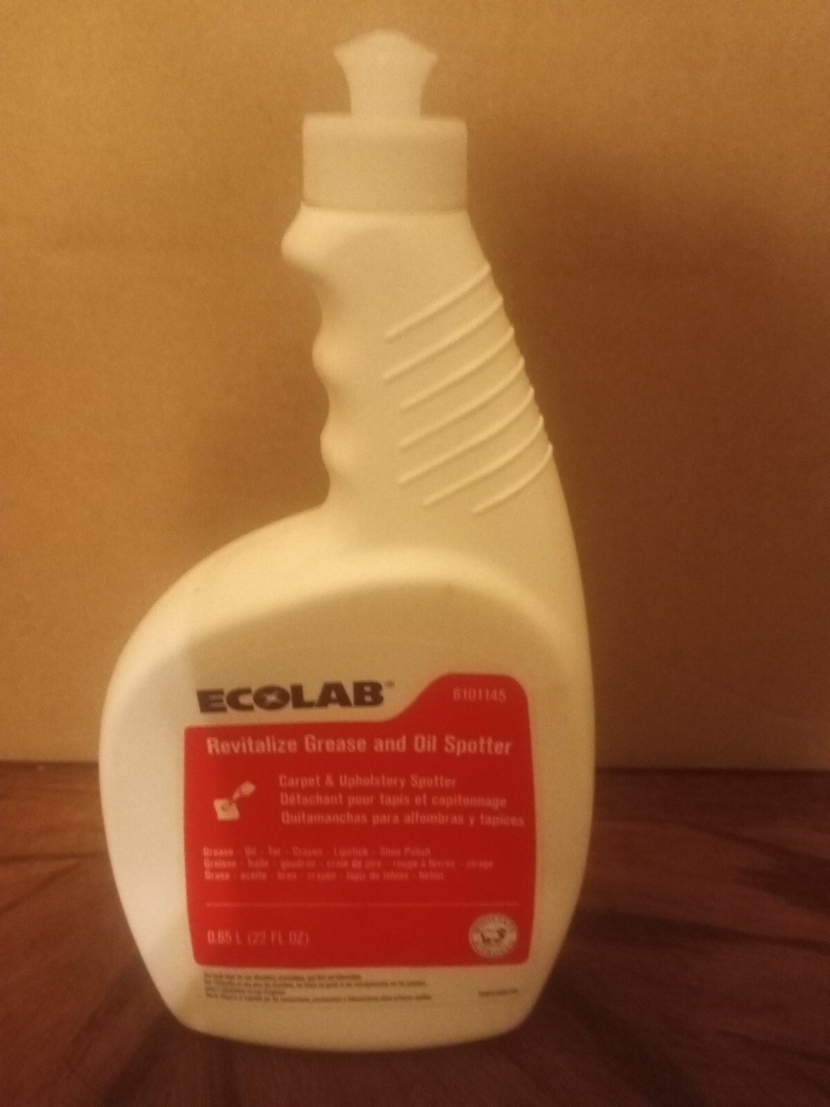 *new* Ecolab - Revitalize Grease and Oil Spotter - 22 Oz - #6101145 heavy duty