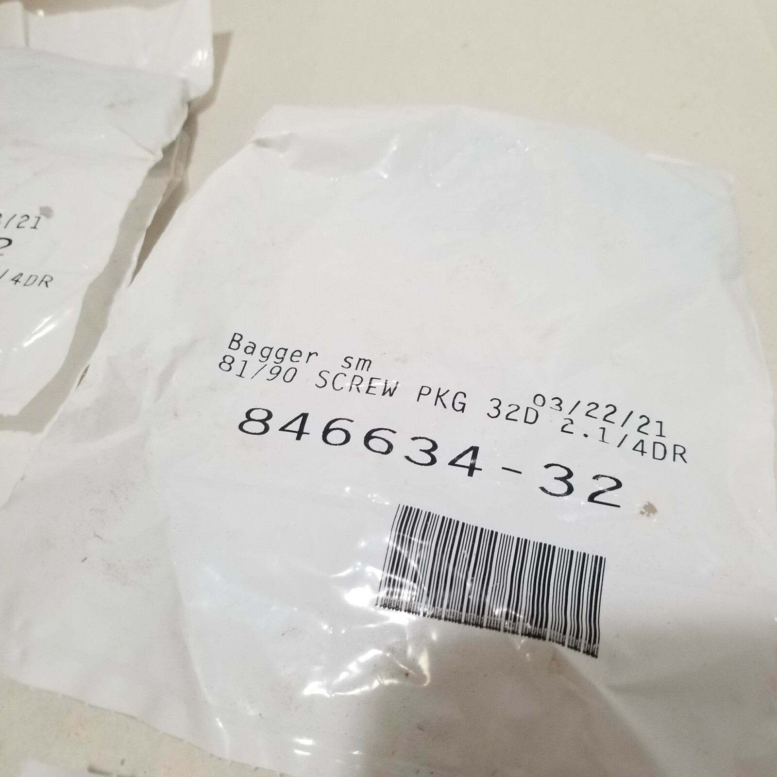 GLYNN-JOHNSON 904 THRU BOLT & SCREW PKG FOR 90 series surface overhead