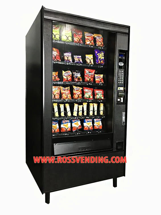 NATIONAL 167 5 WIDE SNACK VENDING MACHINE WITH CREDIT CARD READER