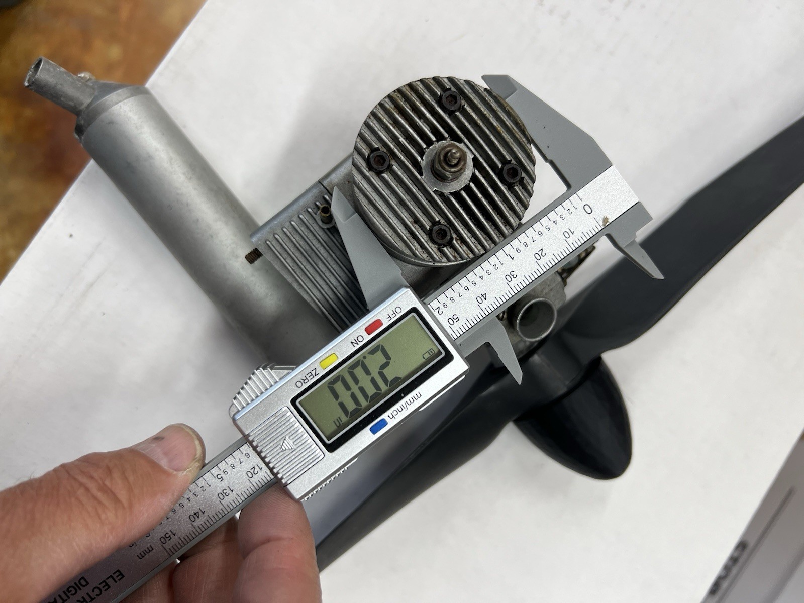 K & B 65: RC AIRPLANE GAS ENGINE NITRO .65  LARGE SIZE 2 STROKE KB