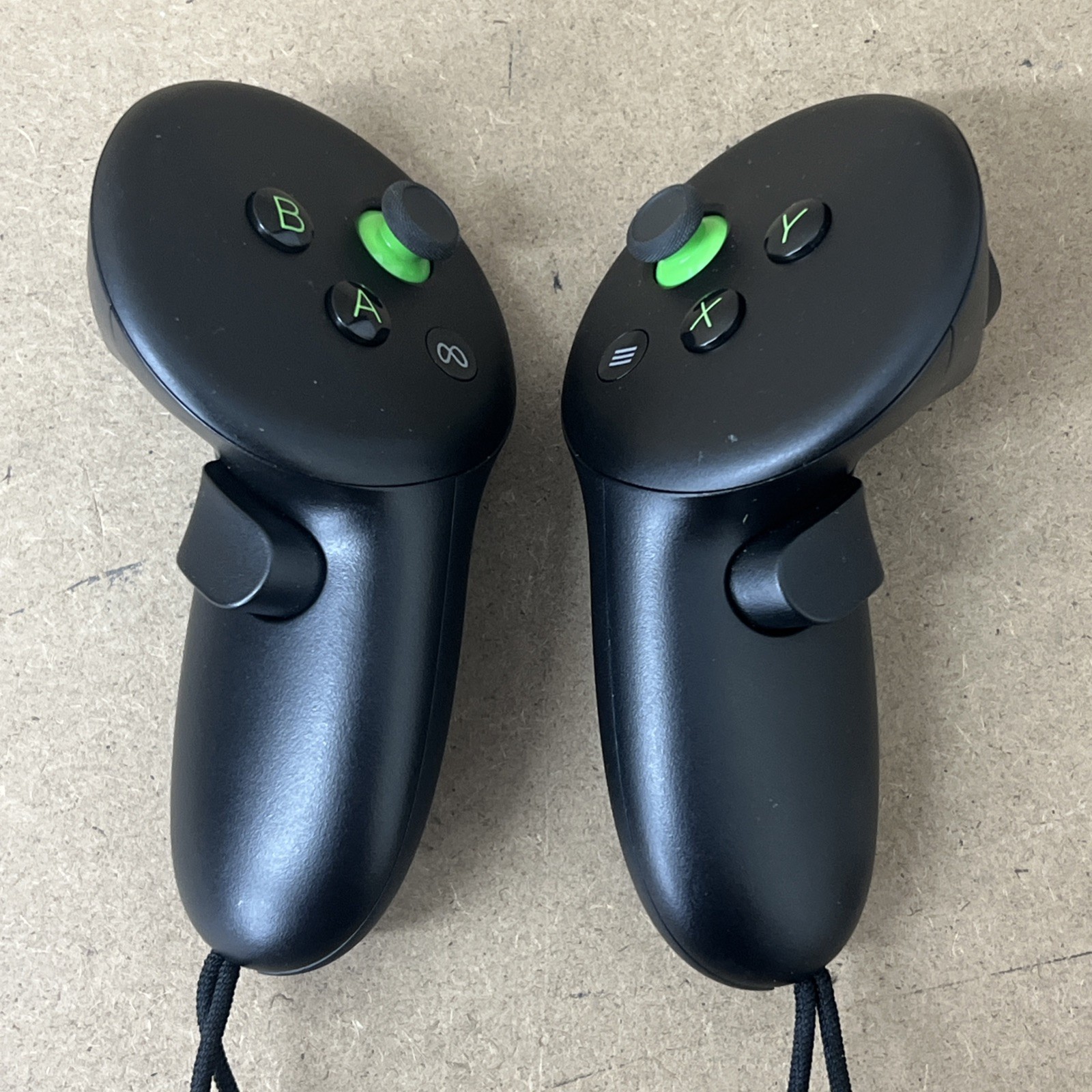 Meta Quest 3s Xbox Edition VR Headset & Joy-cons - Good *No Xbox Controller*