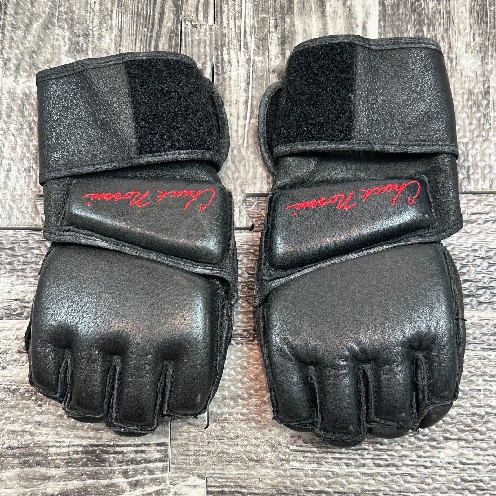 Chuck Norris MMA Training Gloves SMALL Open Finger Grappling Sparring Martial Ar