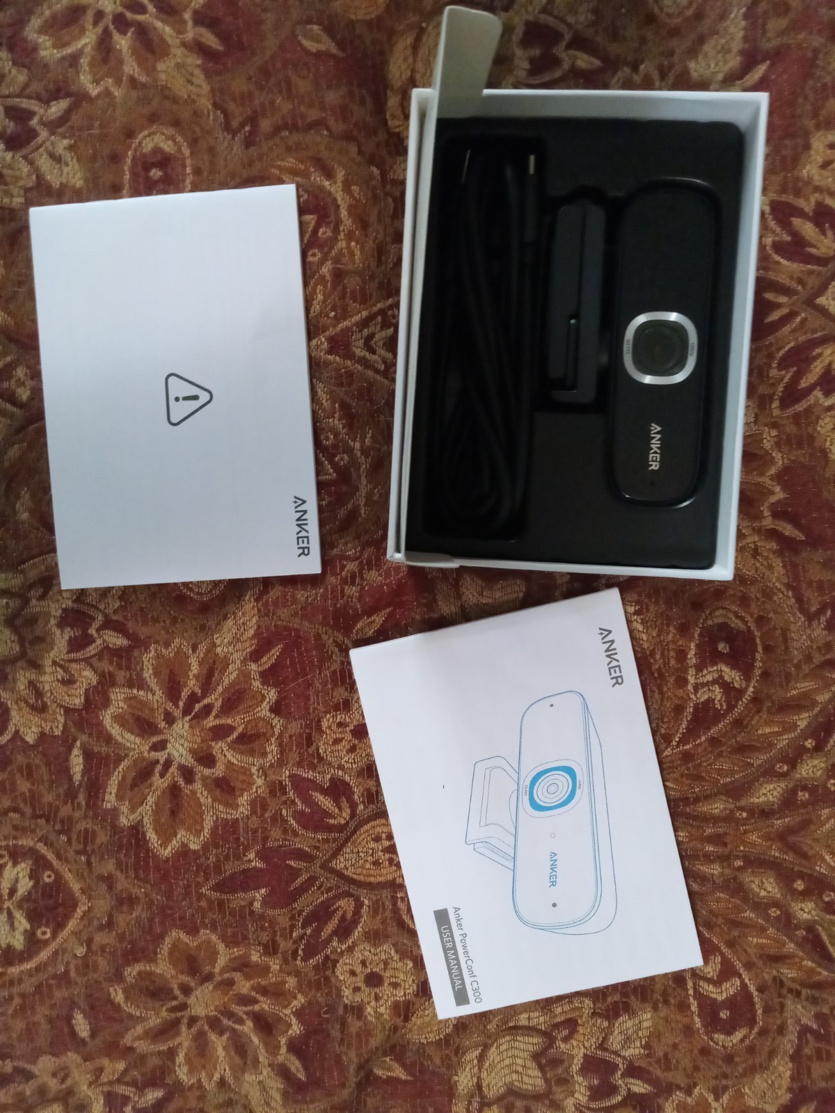 Anker PowerConf C300 (A3361011) Full HD 1080p AI-Powered Framing Smart Webcam