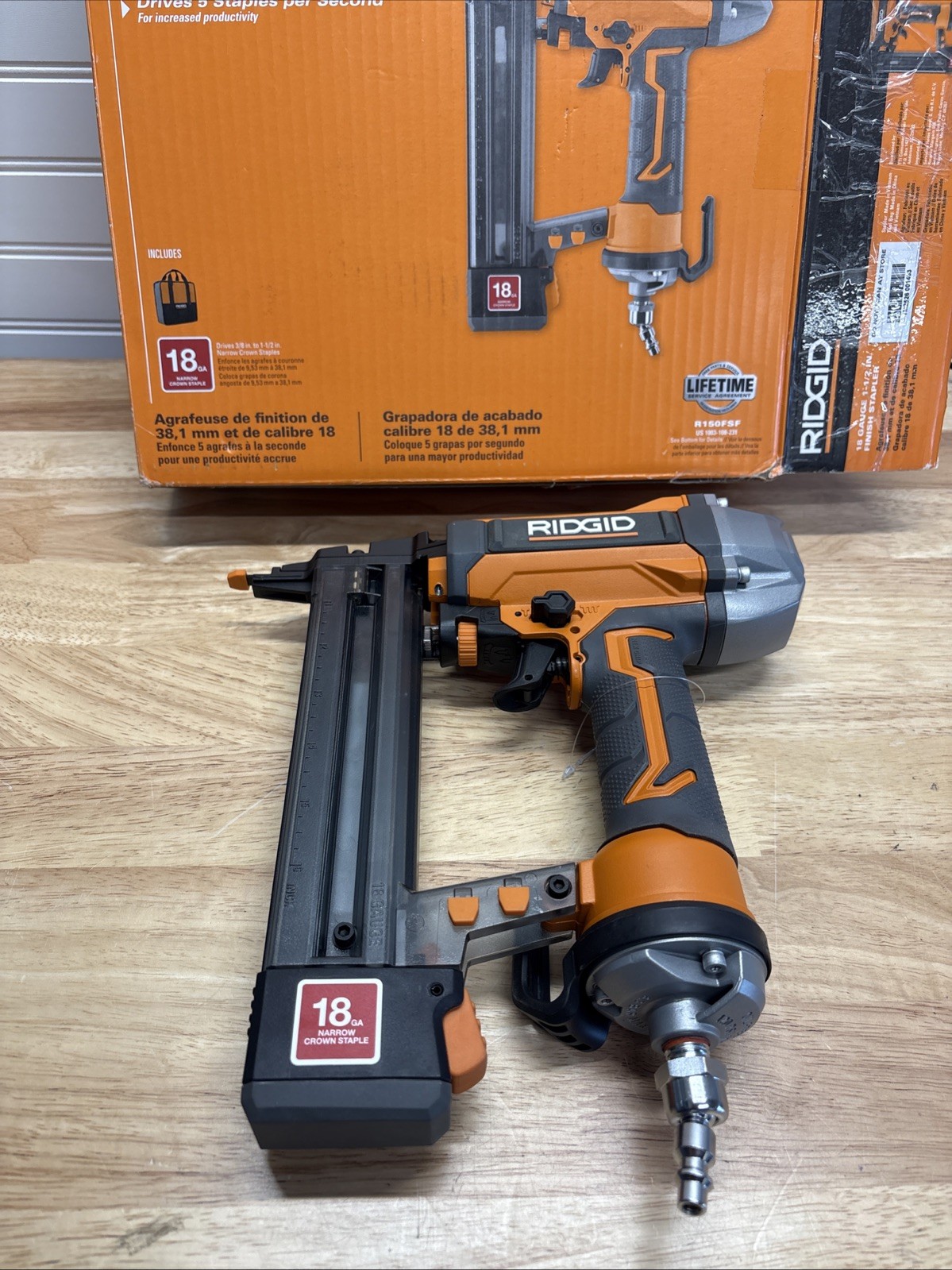 RIDGID R150FSF 18-Gauge Finish Stapler 70 psi