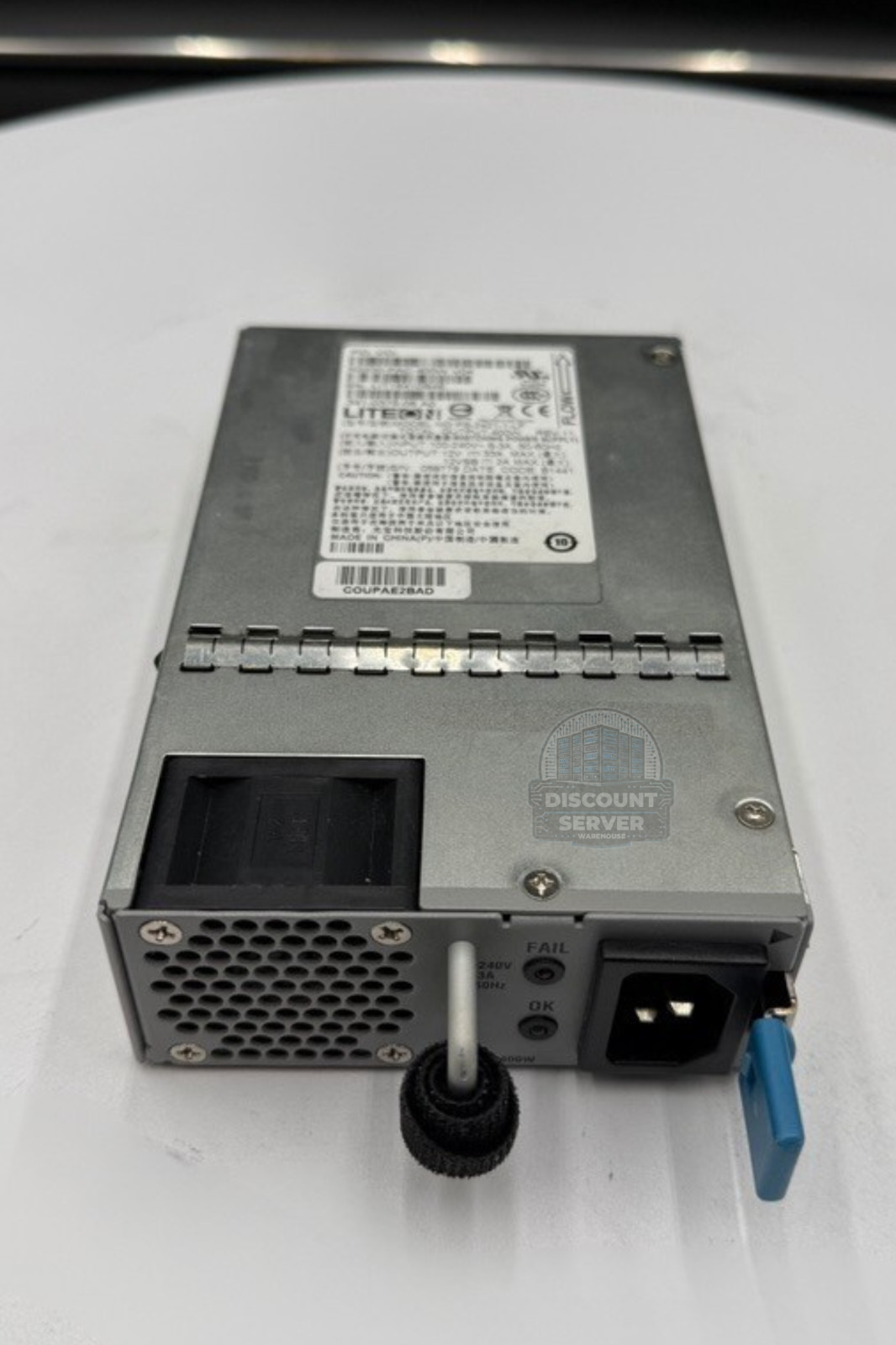 Cisco Nexus 2K/3K 400W AC PSU Forward airflow port side exhaust N2200-PAC-400W