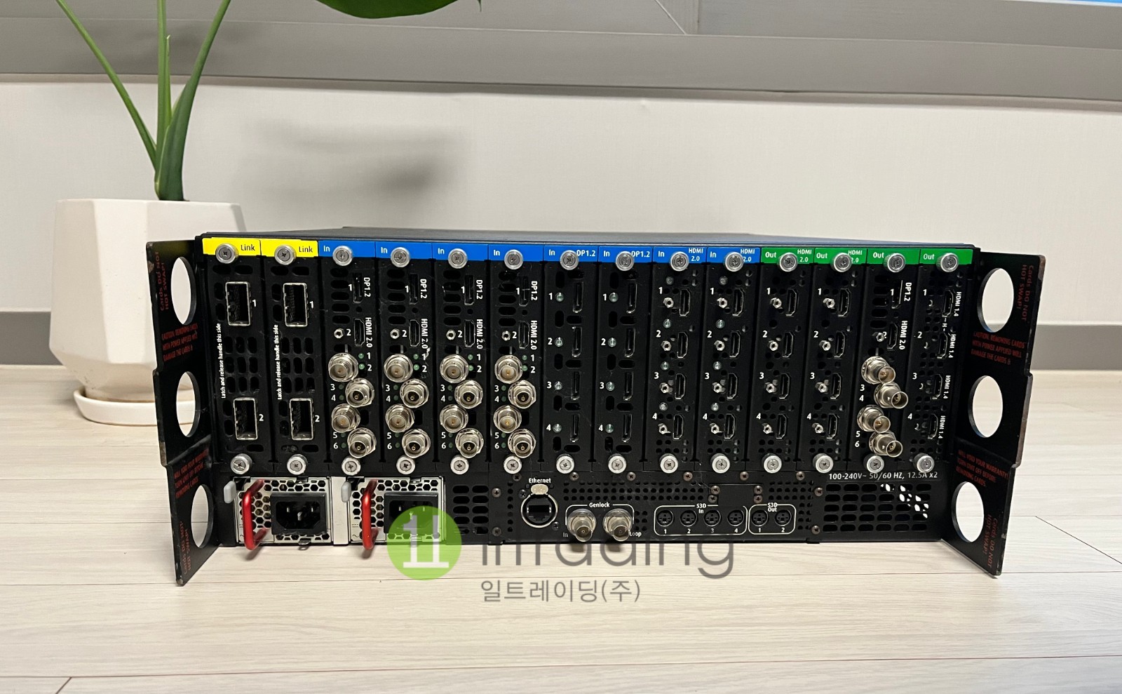 Barco Event Master E2 4K Screen Management System Video Processor