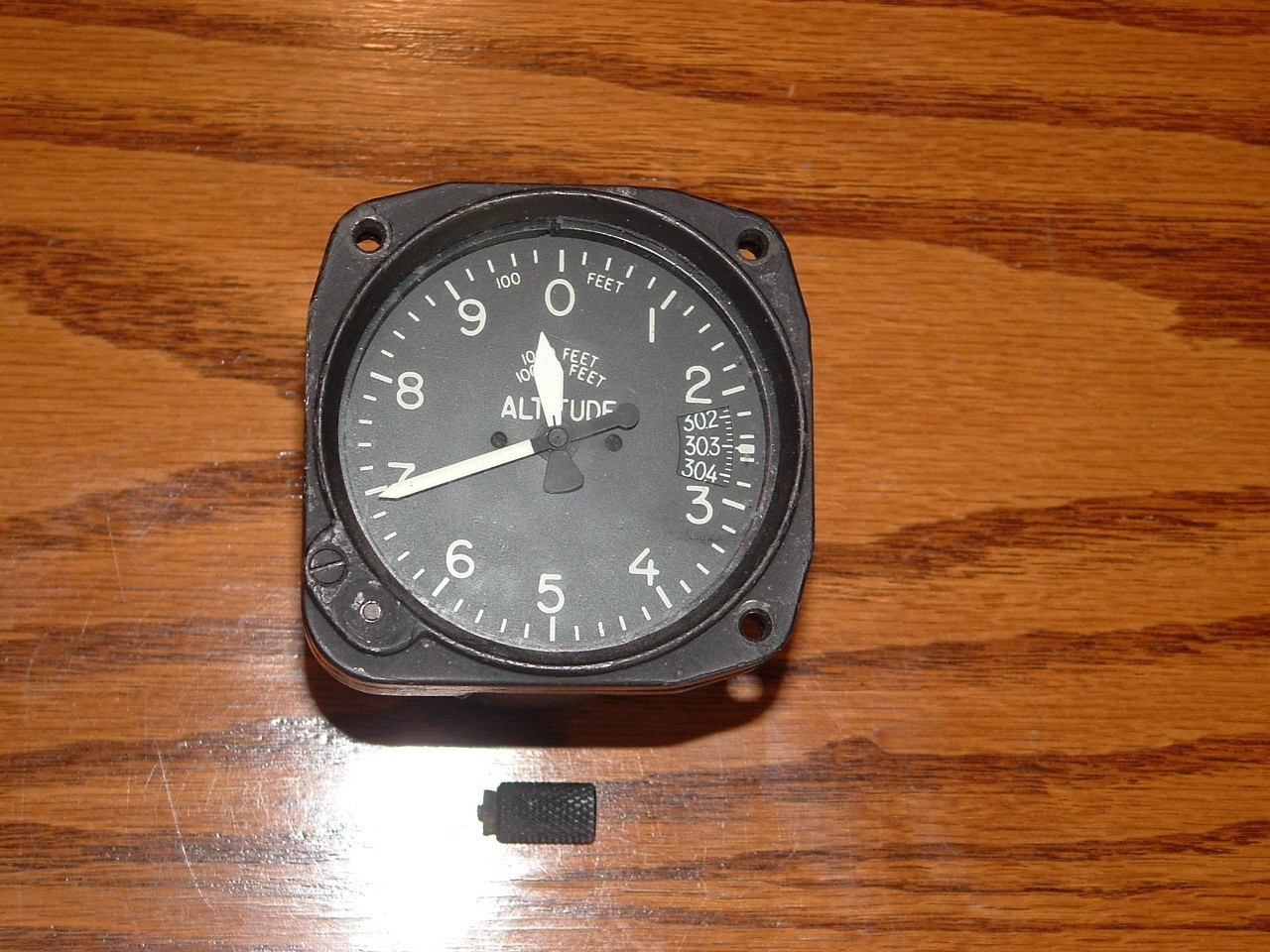 Kollsman Altimeter 371K-05 20,000' for Parts or Rebuild