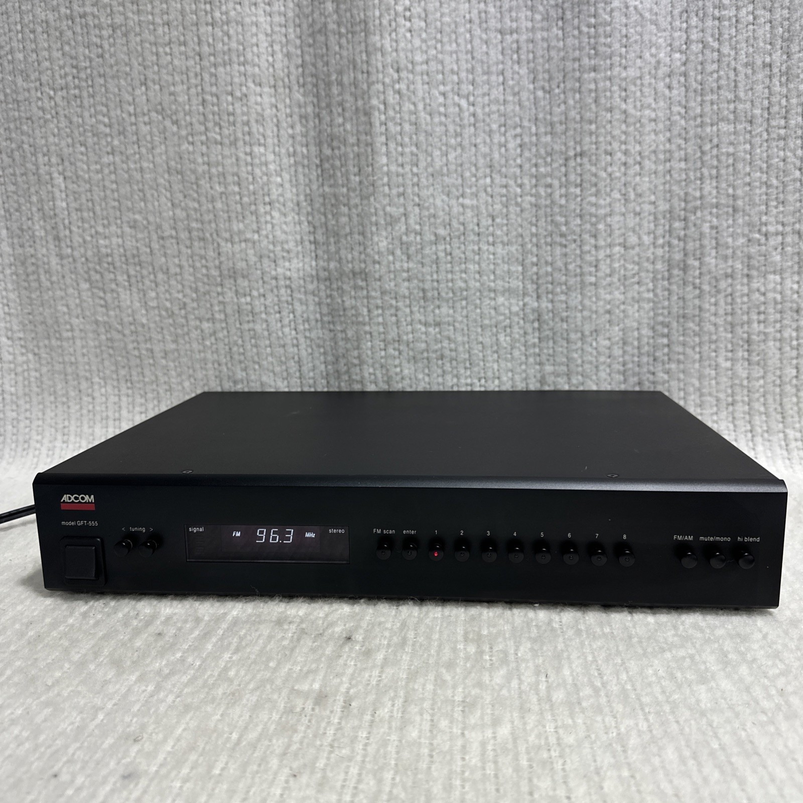 Adcom GFT-555 Stereo Tuner. 100% Working Condition. Great FM Reception.