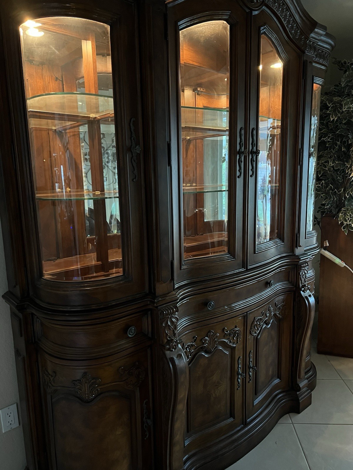 Dining Room Set Seats 8