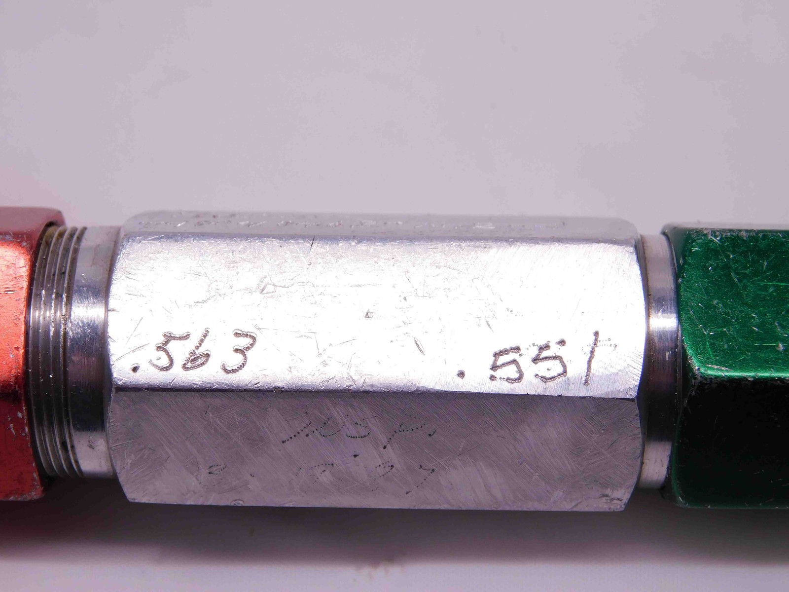 .5510 & .5630 PIN PLUG GAGE GO NO GO .5625 +.0005 OVERSIZE 9/16 14 mm .551 .563