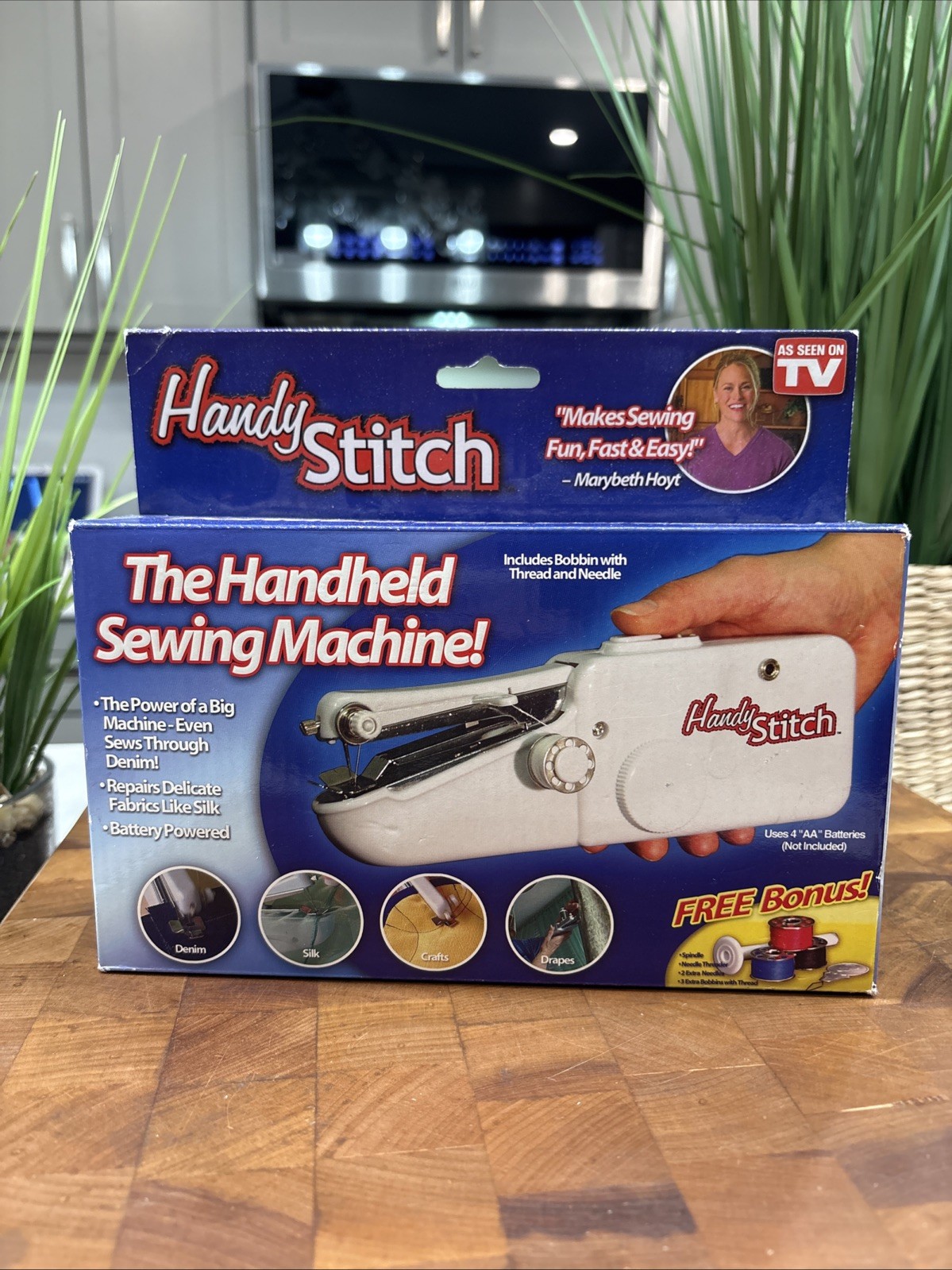 As Seen On Tv Handy Stitch Portable Battery Powered Handheld Sewing Machine NEW