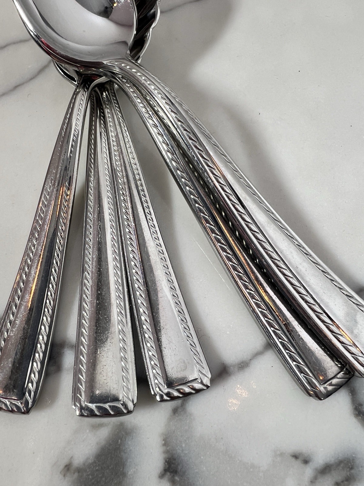 5 Spoons Oneida Stainless Flatware IVY FLOURISH 18/10 Silverware