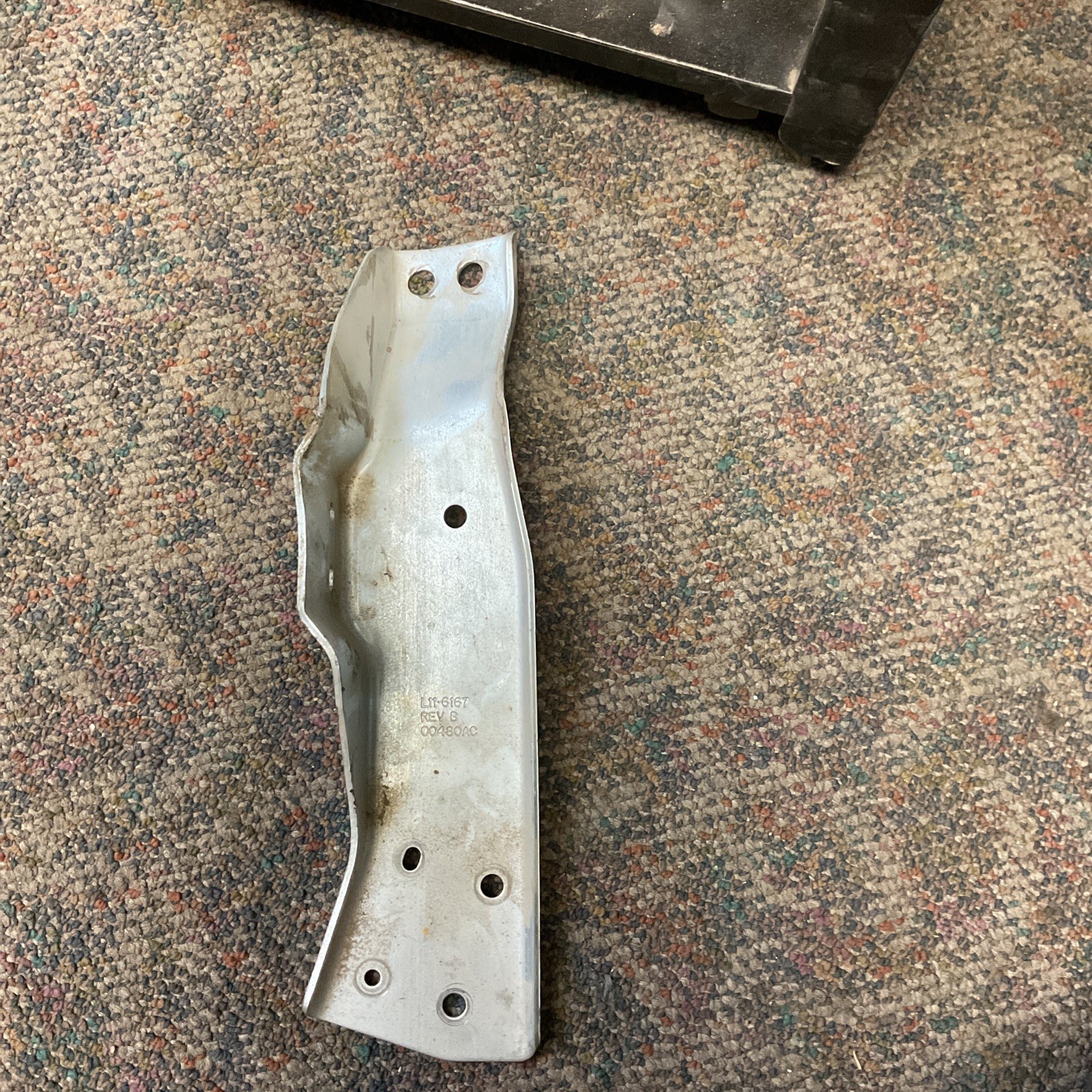 Peterbilt Bracket-Hood Guide | L11-6167