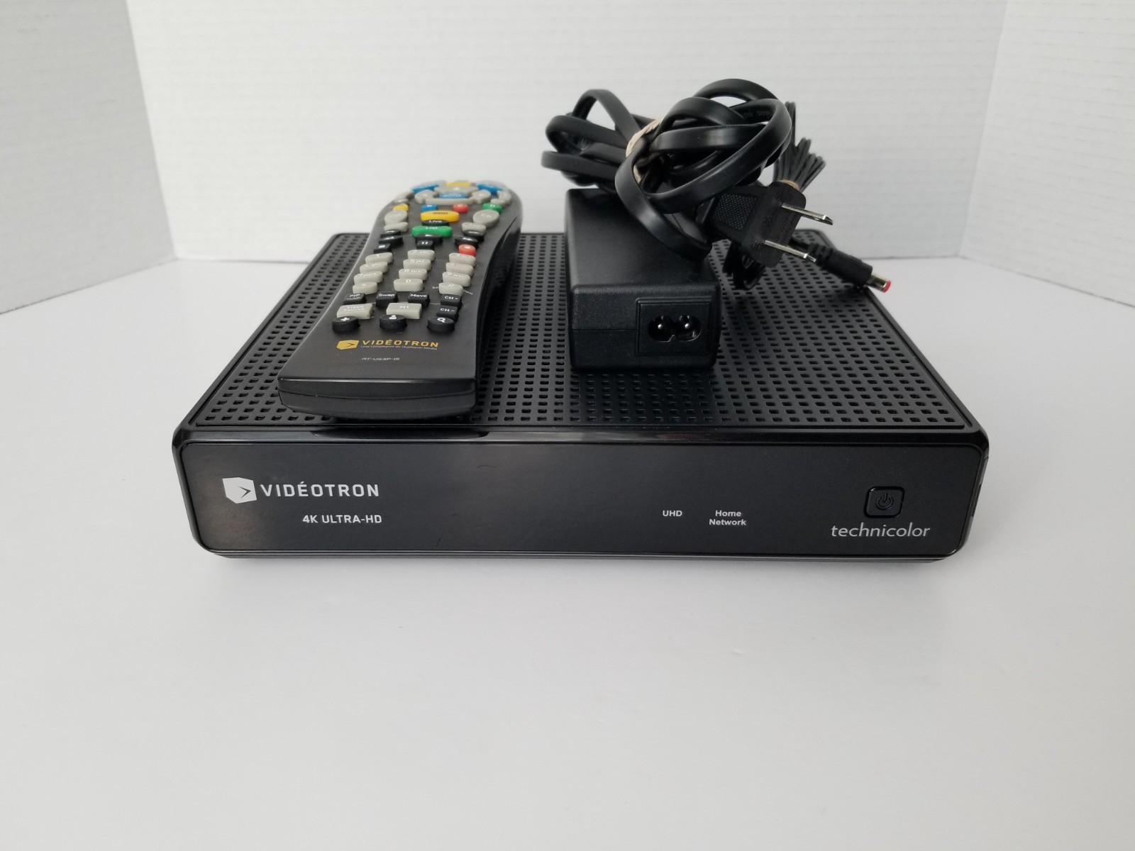 Technicolor Digital Home Communications Terminal 10242HD + Pwr Adapter + Remote