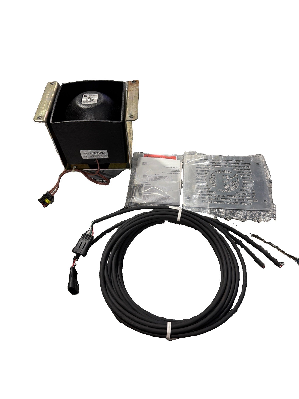 FEDERAL SIGNAL 200W SPEAKER WITH EF GRILL - BP200-EF Brand New Series C BP200