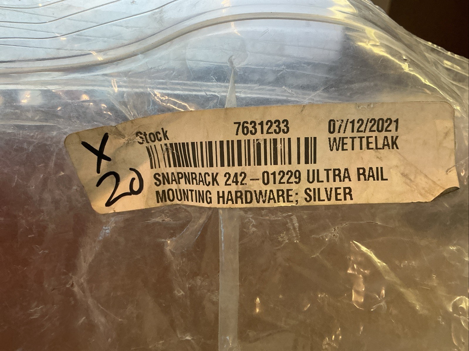 SnapNrack 242-01229 Ultra Rail Mounting Clamp (lot Of 20)