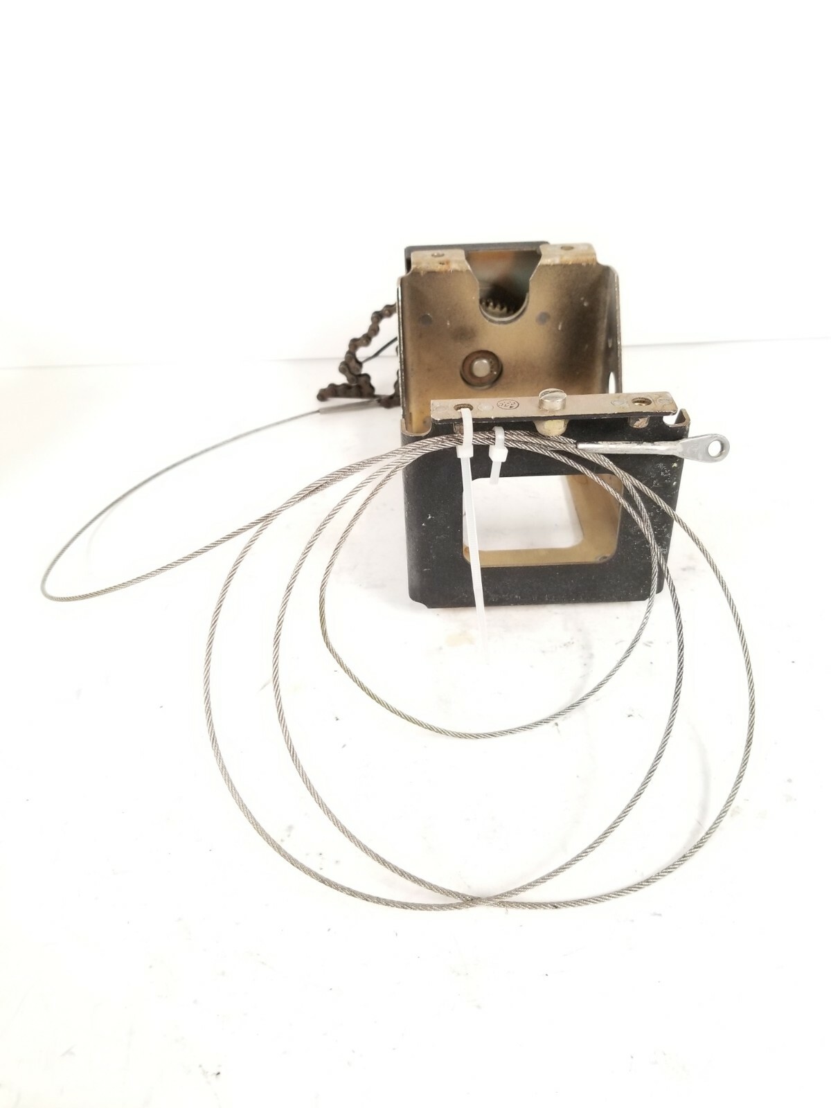ARC ACTUATOR MOUNT P/N: 44415-4100