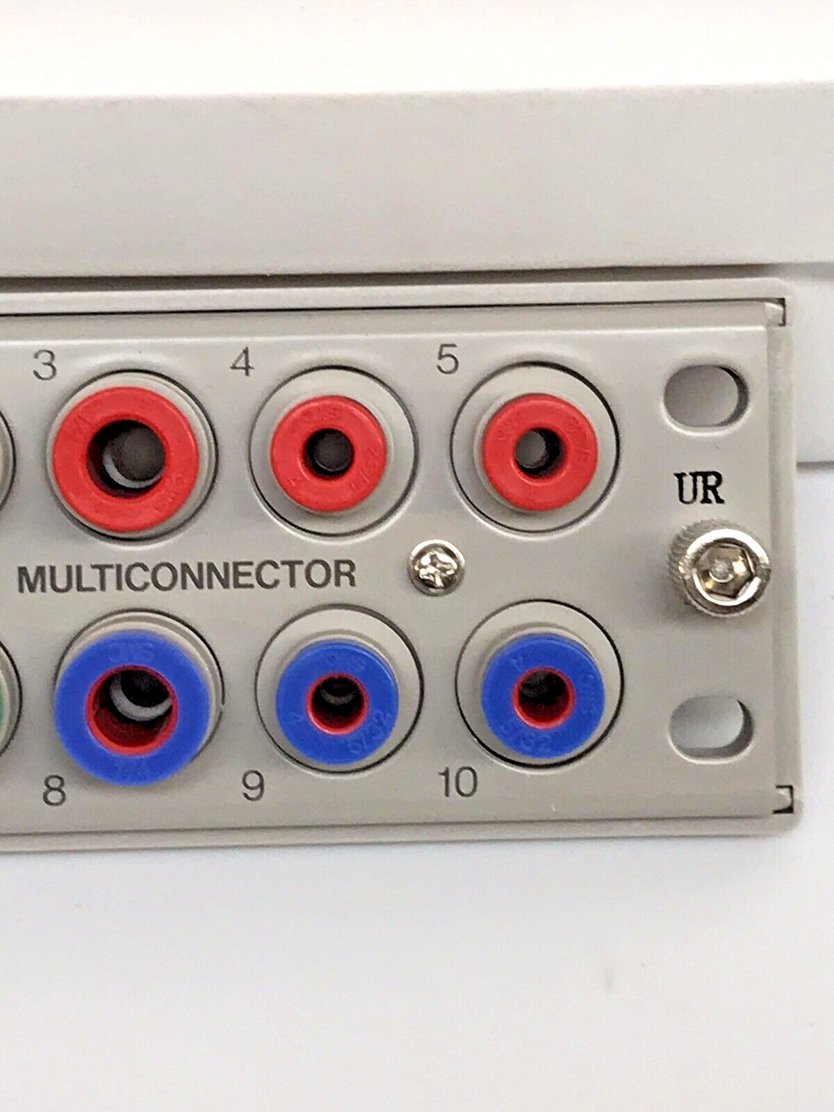SMC 10 Port Pneumatic Multiconnector 6, 1/4 & 4, 5/32