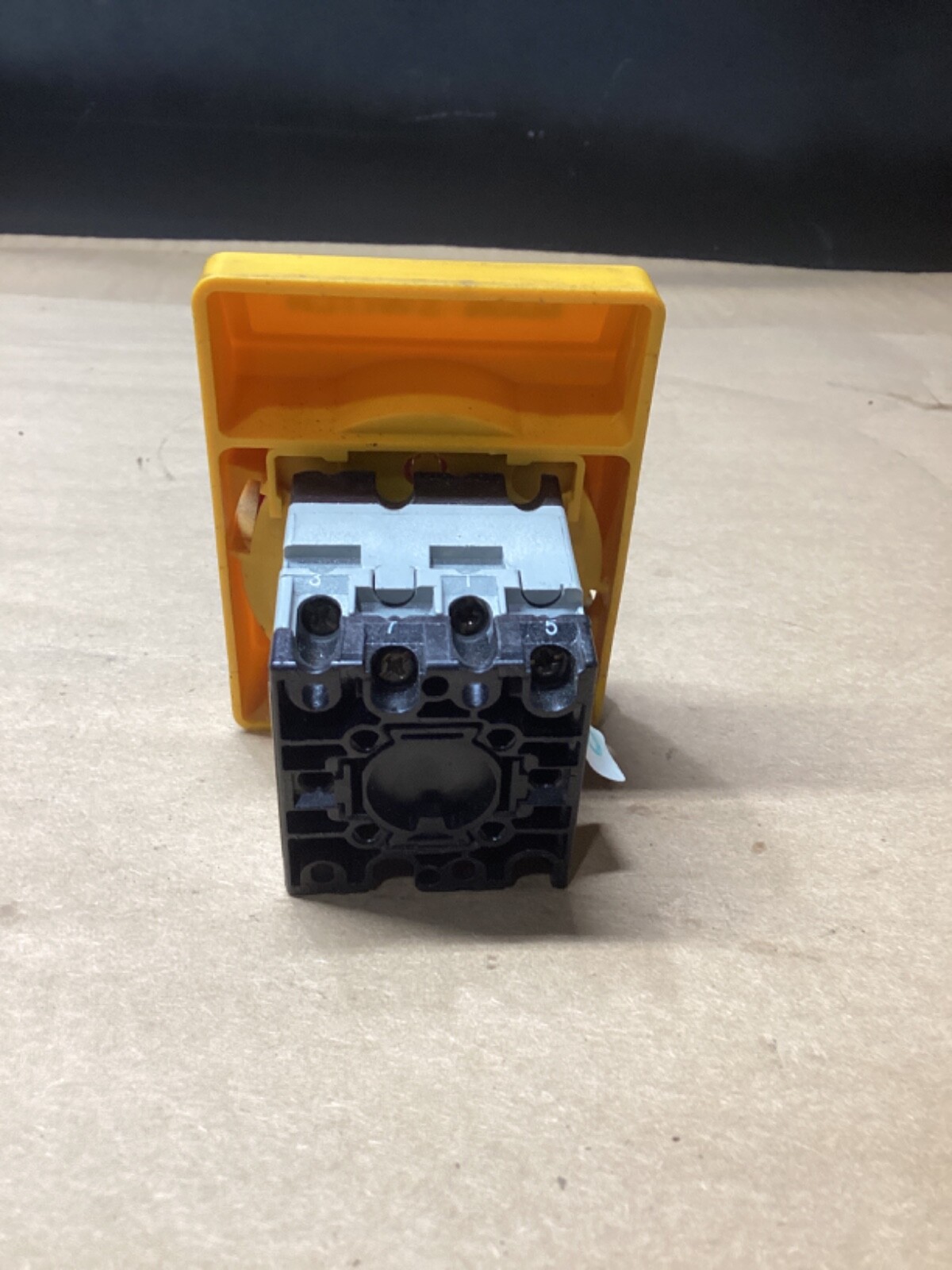 BACO PR12 Main Cam Switch 20A #125M12