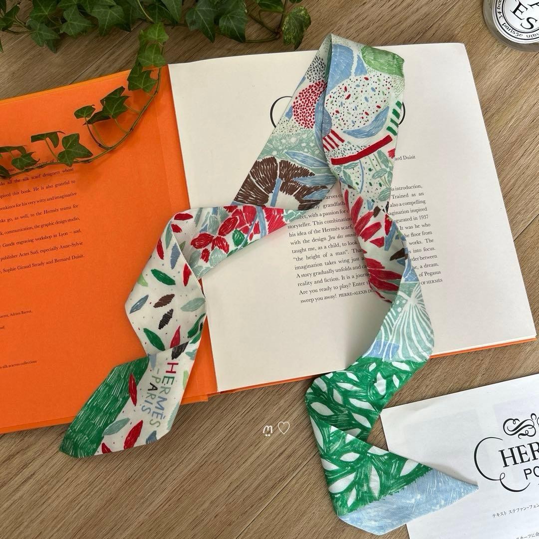 HERMES Twilly Each Nest Building Silk Ribbon Scarf Bird