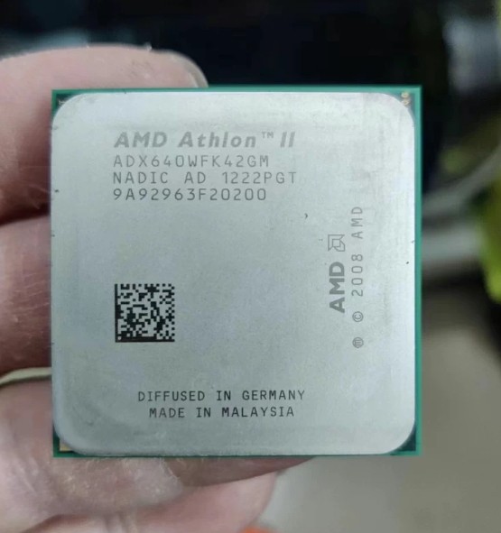 AMD Athlon II X4 640 3.0 Ghz Quad-Core Socket AM3 CPU Processor ADX640WFK42GM