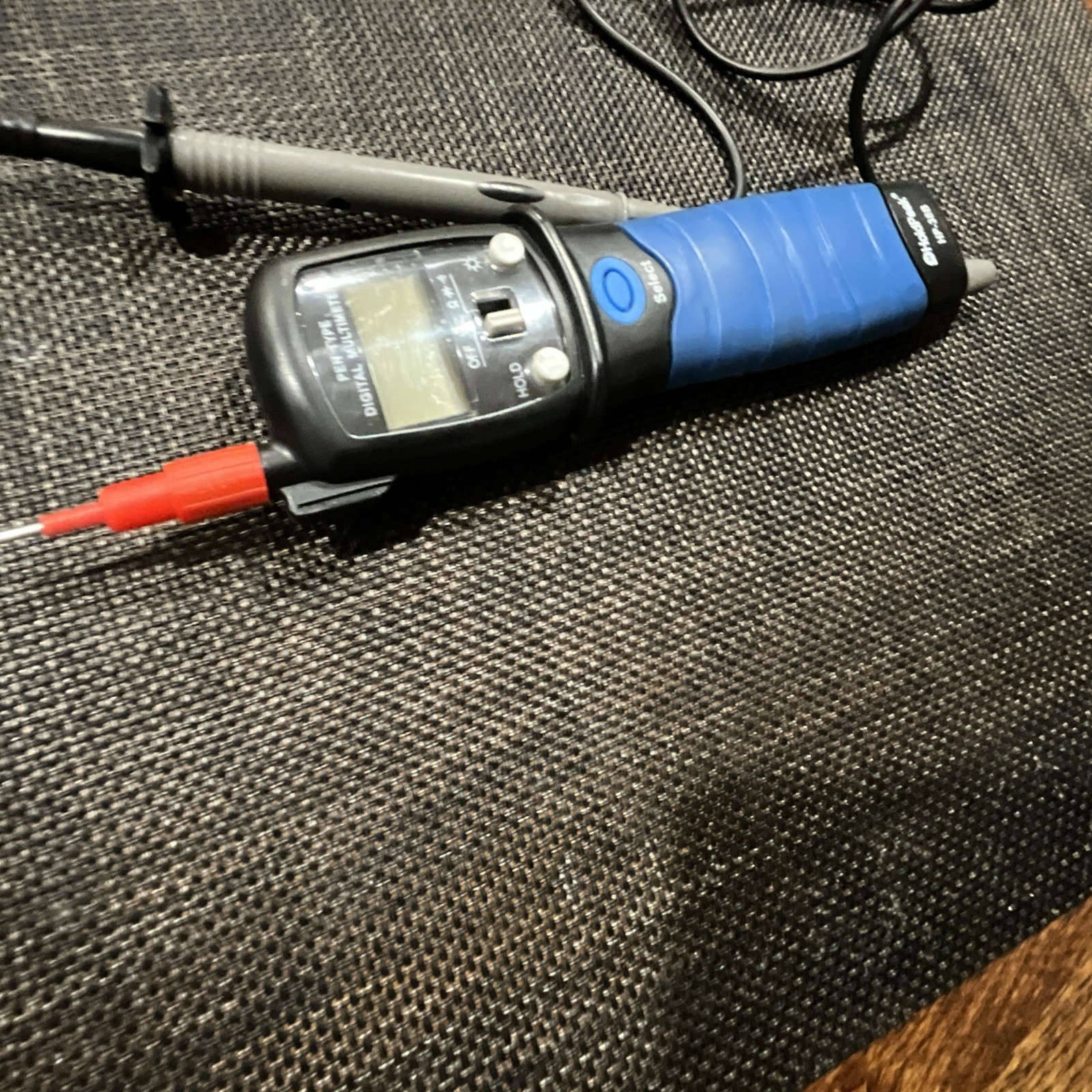 HoldPeak HP-38B Pen Type Digital Multimeter w/ Digital Display