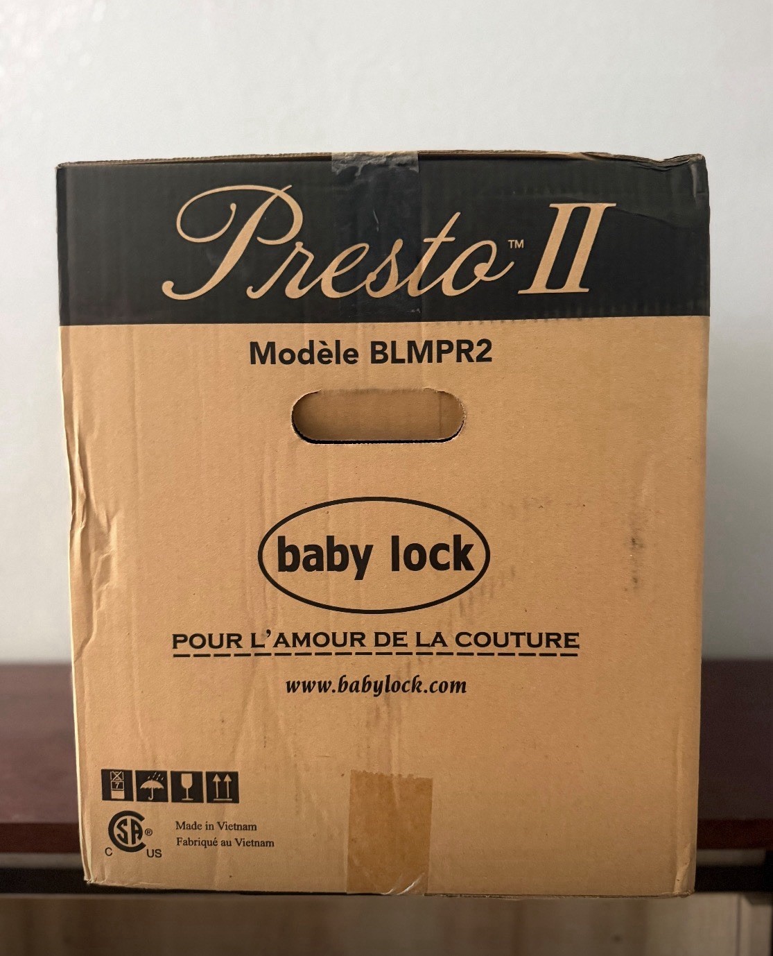 Baby Lock Acclaim BLES4 Serger Machine
