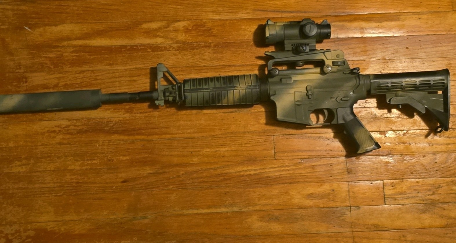 LCT M4 Carbine AEG w/ Red Dot, Carry Handle, Mag, Stock, Suppressor