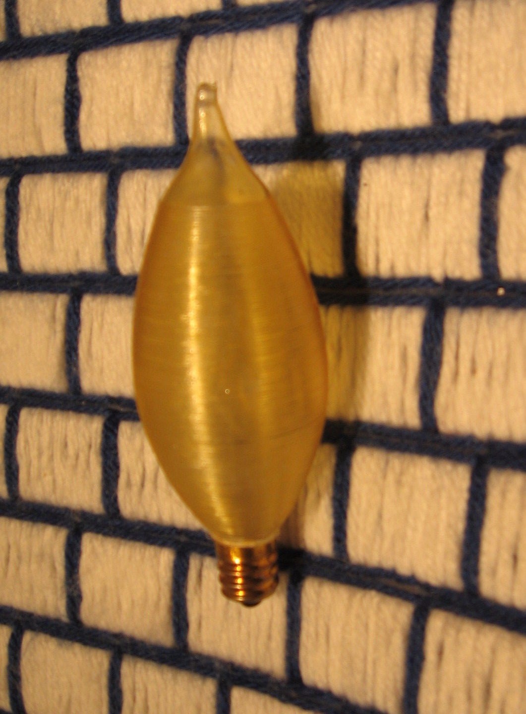 4 new 60w SPUN GLOW AMBER gold FLAME LIGHT bulb spunglo C11 glowescent E12