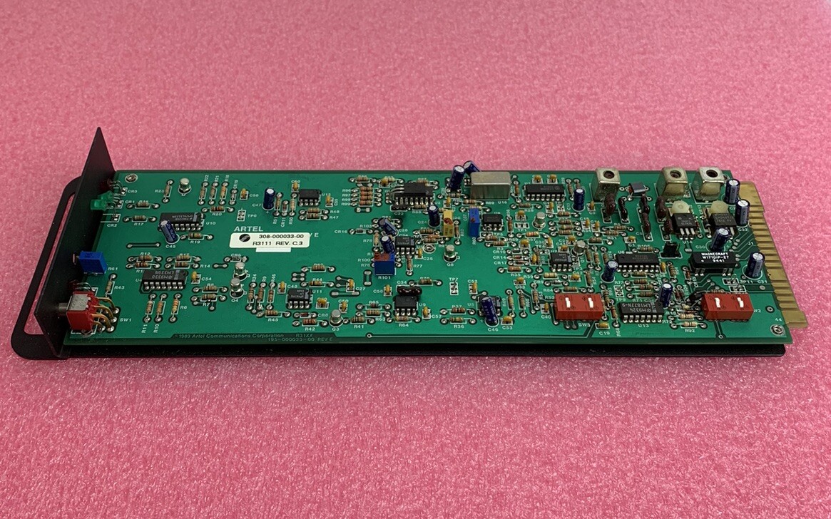ARTEL R3111 Satelite Equipment