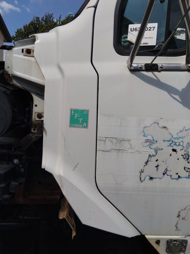 For 2007 STERLING A9500 COWL Left ,  MN
