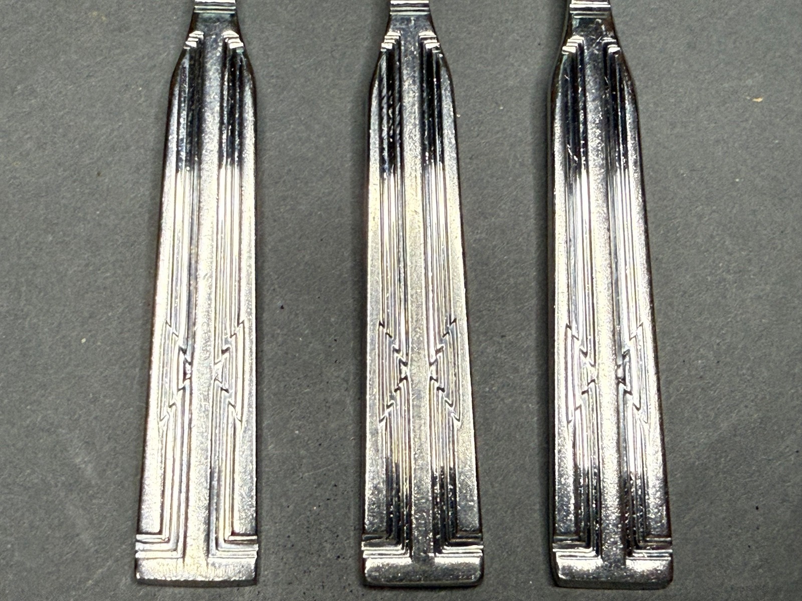 SUPREME by TOWLE SOUTHWEST Salad Forks Korea (Set of 3) Geometric PreOwned VGX