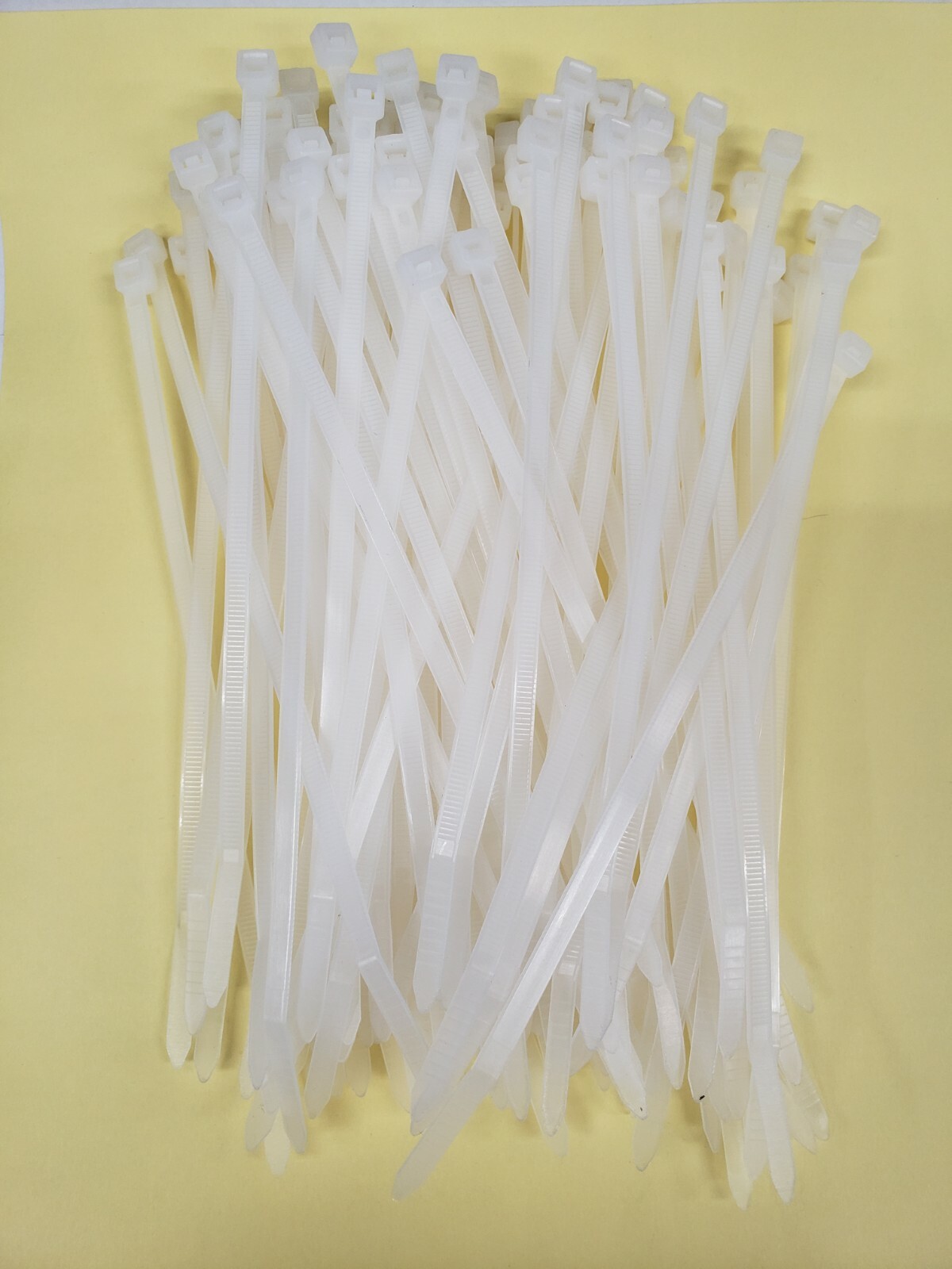 Qty/100 C2G 43034 7.5" White Cable Ties 48lbs