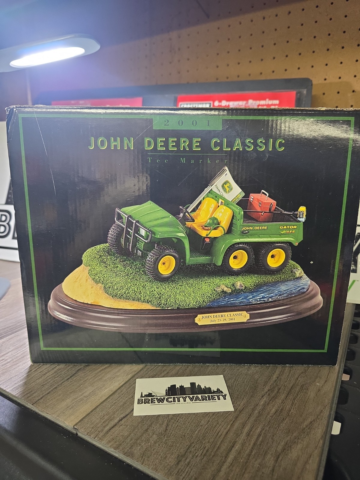 ERTL John Deere 6x4 Gator PGA Golf Tee Marker Collector Classic 2001