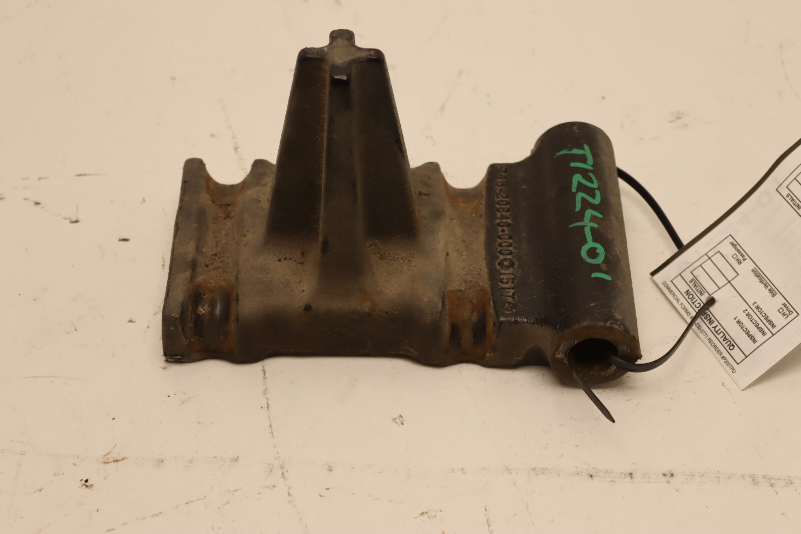 2018-24 FREIGHTLINER CASCADIA 126 FRONT SUSPENSION AXLE STOP R16-20848-000 OEM