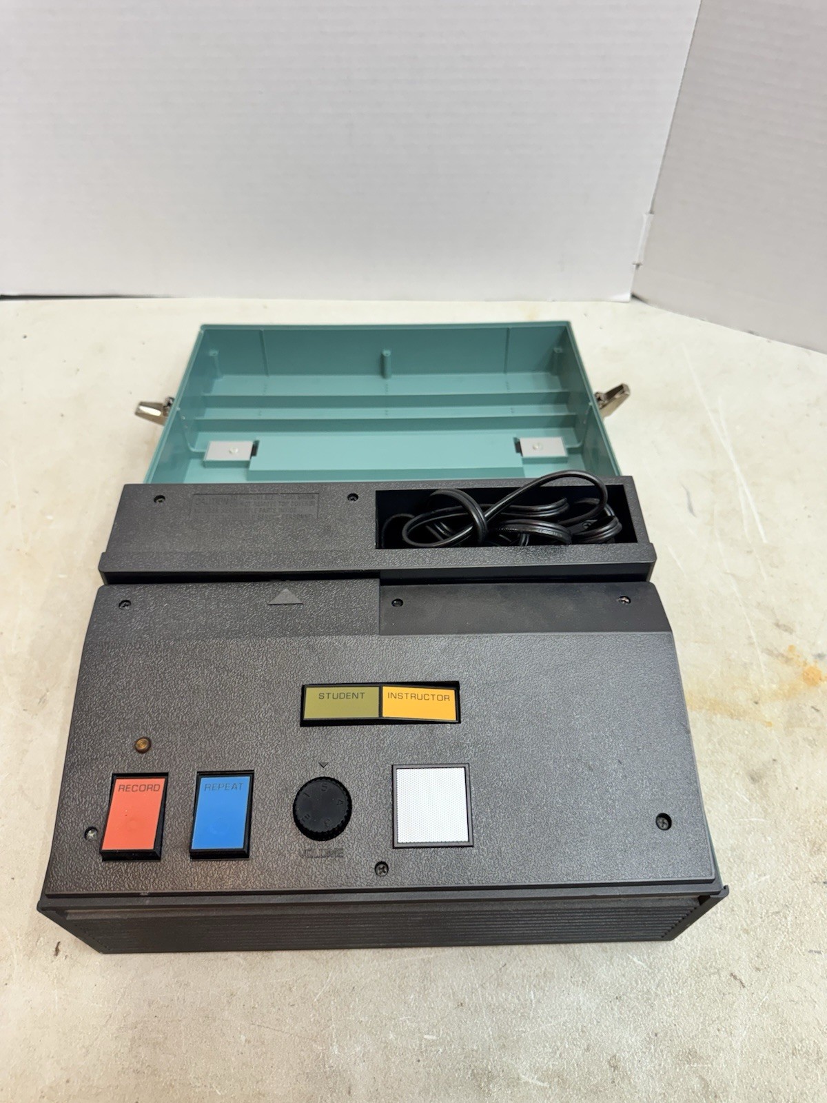 Vintage Bell & Howell 1757B Language Master Dual Speed Powers On Good Condition