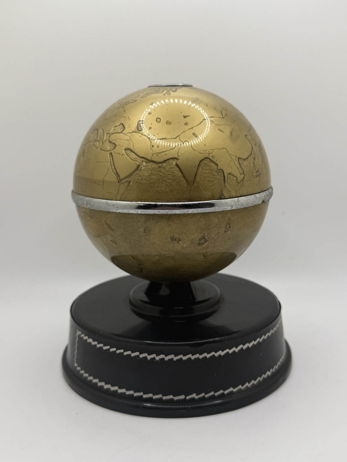 Vintage 6” Battery Powered Globe Pencil Sharpener Works Read Description